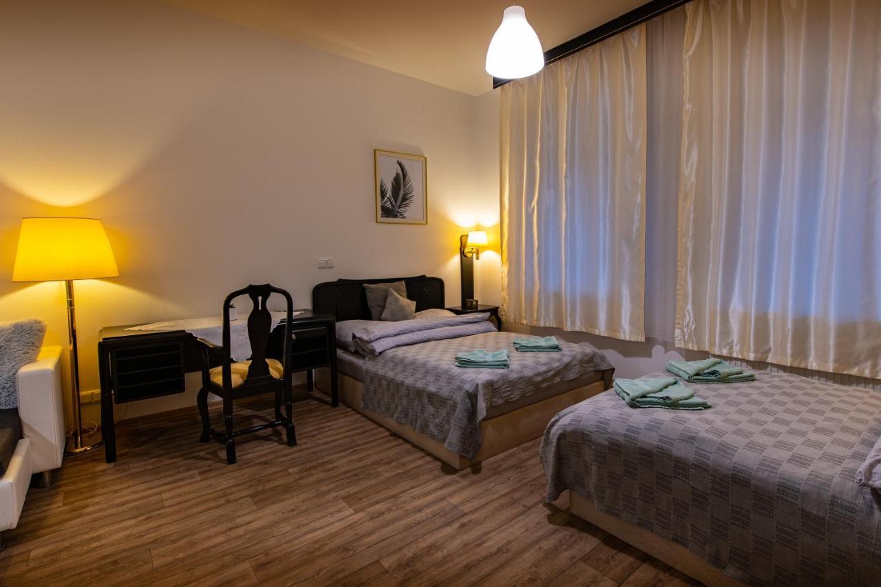 Apartman U Krizku ยีห์ลาวา ภายนอก รูปภาพ